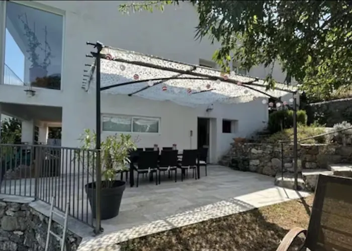 En Corse Noceta